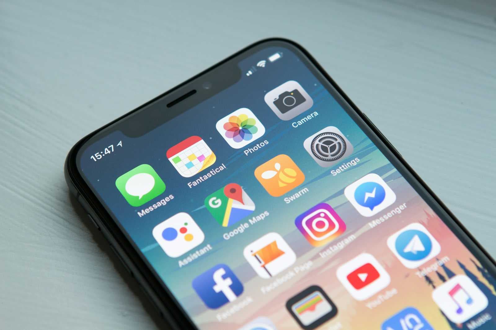 📸 React Native: Select and Save Media from Gallery or Camera